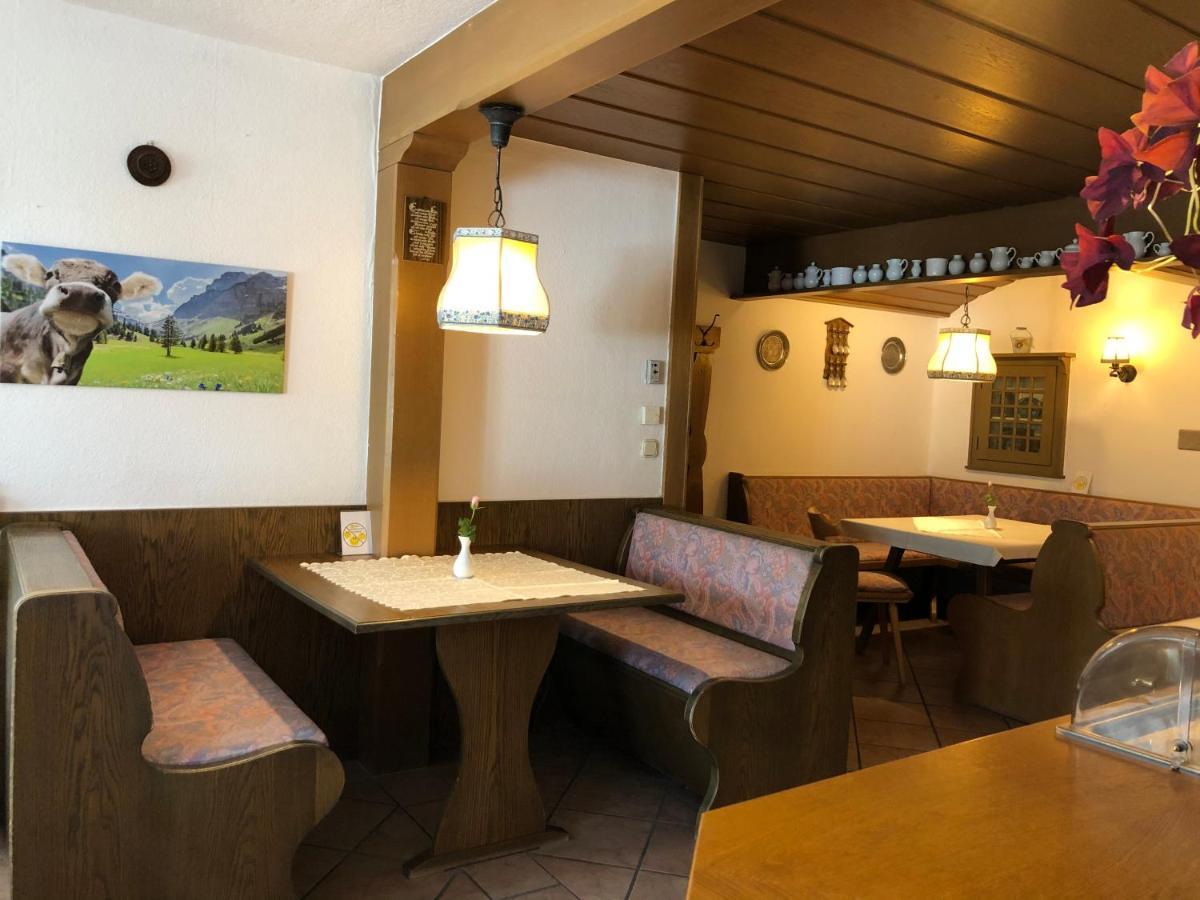 Gaestehaus Am Kurparkweg Hotell Reit im Winkl Exteriör bild